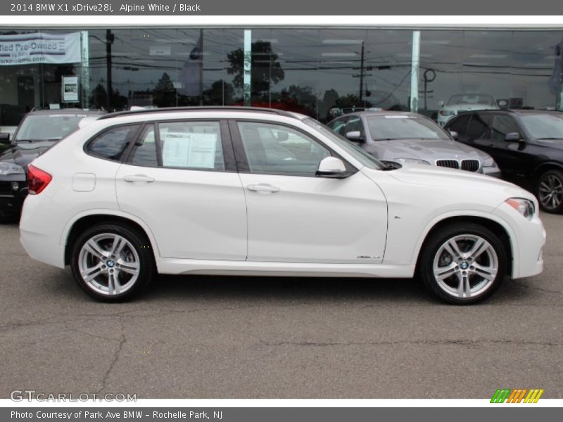 Alpine White / Black 2014 BMW X1 xDrive28i