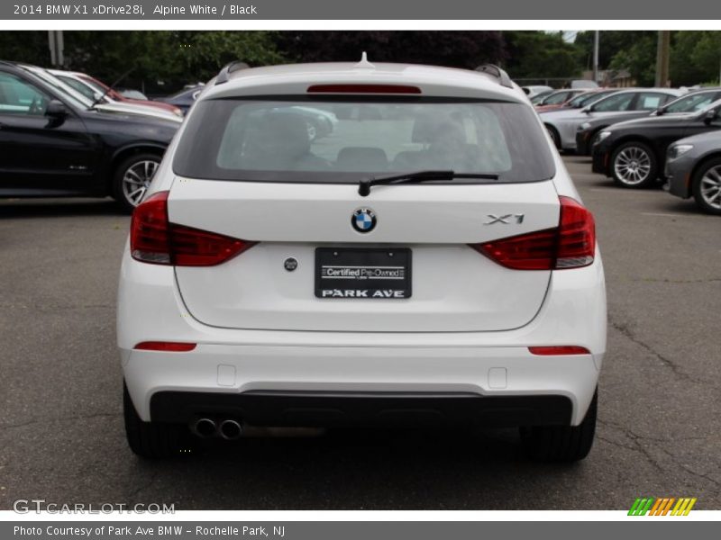Alpine White / Black 2014 BMW X1 xDrive28i