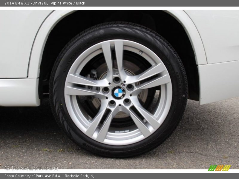 Alpine White / Black 2014 BMW X1 xDrive28i
