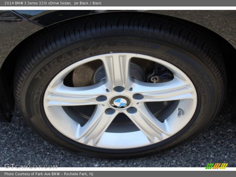 Jet Black / Black 2014 BMW 3 Series 320i xDrive Sedan