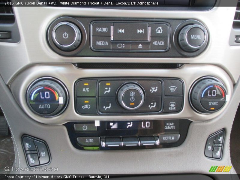 Controls of 2015 Yukon Denali 4WD