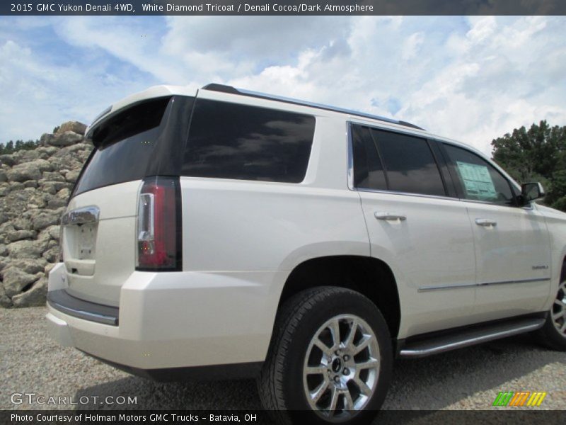 White Diamond Tricoat / Denali Cocoa/Dark Atmosphere 2015 GMC Yukon Denali 4WD