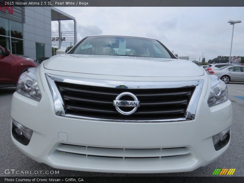 Pearl White / Beige 2015 Nissan Altima 2.5 SL