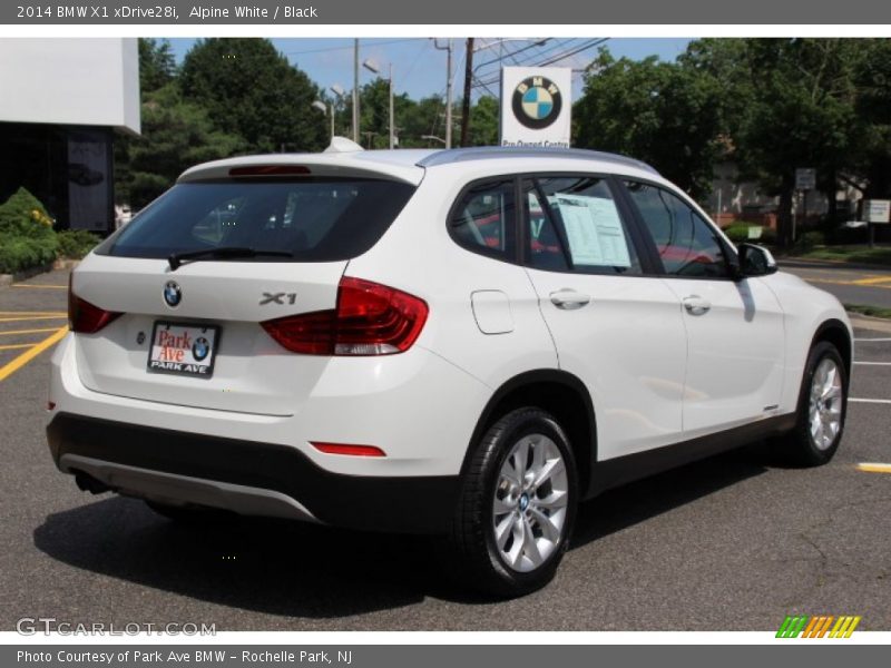 Alpine White / Black 2014 BMW X1 xDrive28i