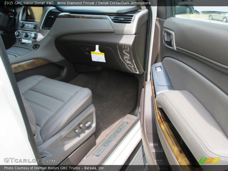 White Diamond Tricoat / Denali Cocoa/Dark Atmosphere 2015 GMC Yukon Denali 4WD
