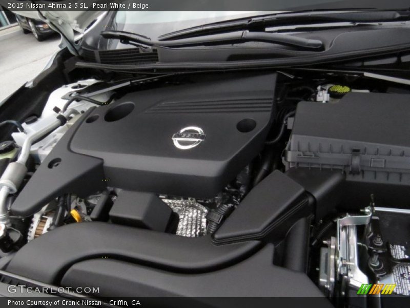 Pearl White / Beige 2015 Nissan Altima 2.5 SL