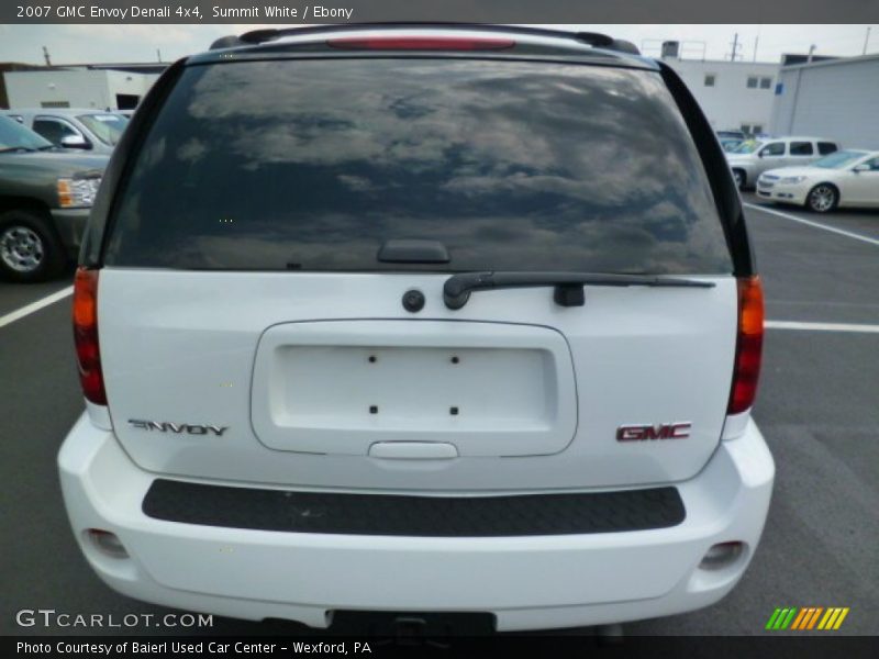 Summit White / Ebony 2007 GMC Envoy Denali 4x4