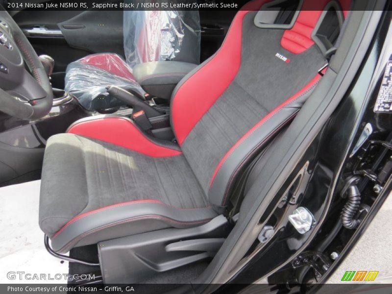 Front Seat of 2014 Juke NISMO RS