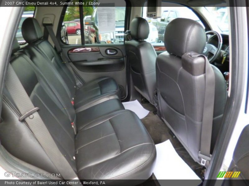 Summit White / Ebony 2007 GMC Envoy Denali 4x4