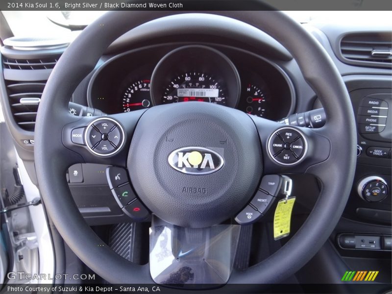 Bright Silver / Black Diamond Woven Cloth 2014 Kia Soul 1.6