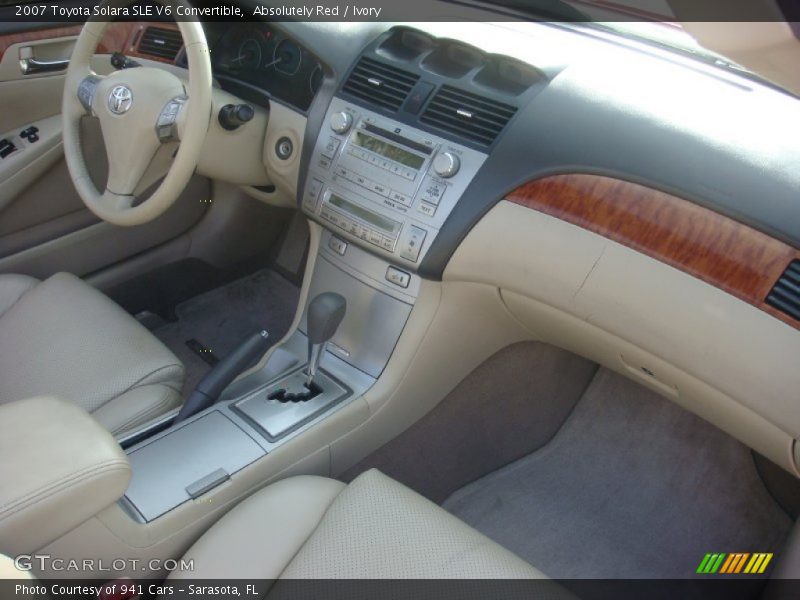 Absolutely Red / Ivory 2007 Toyota Solara SLE V6 Convertible