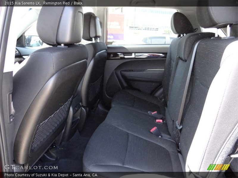 Remington Red / Black 2015 Kia Sorento LX
