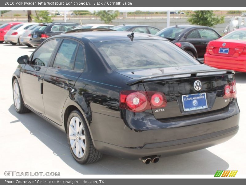 Black / Cornsilk Beige 2010 Volkswagen Jetta Wolfsburg Edition Sedan