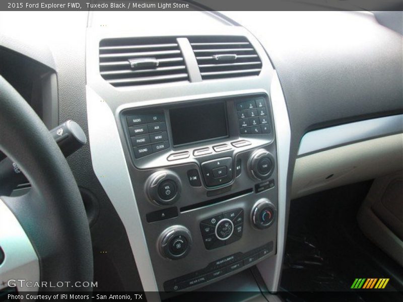 Controls of 2015 Explorer FWD