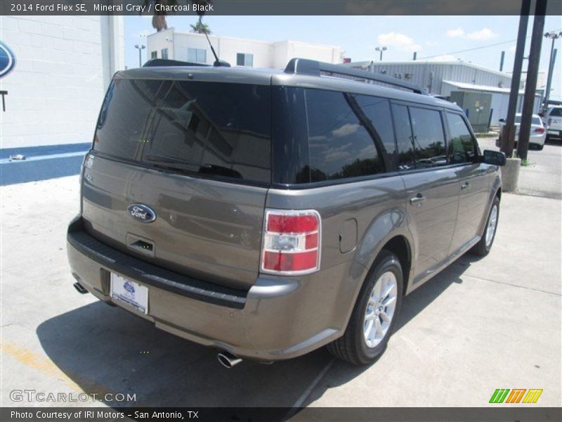 Mineral Gray / Charcoal Black 2014 Ford Flex SE