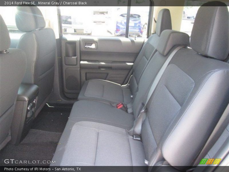 Mineral Gray / Charcoal Black 2014 Ford Flex SE