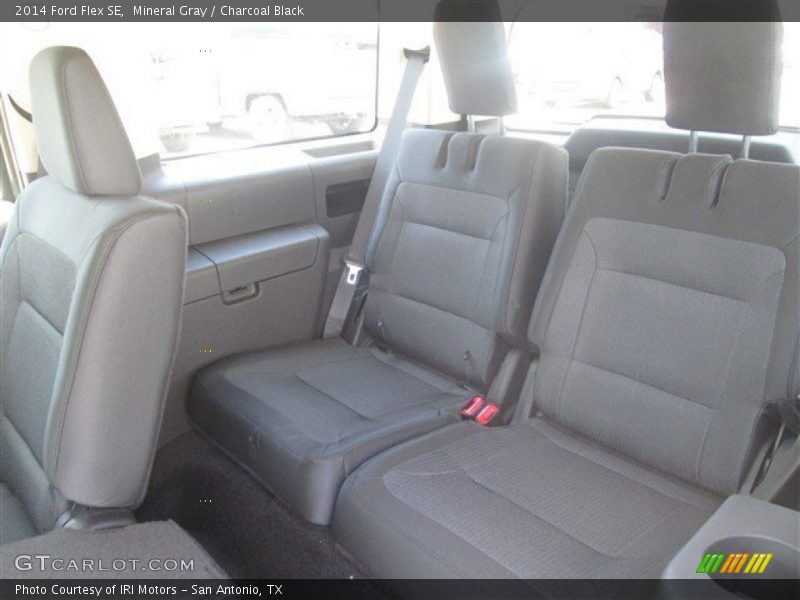 Mineral Gray / Charcoal Black 2014 Ford Flex SE
