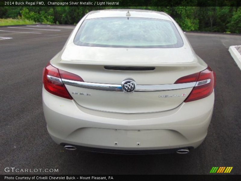 Champagne Silver Metallic / Light Neutral 2014 Buick Regal FWD