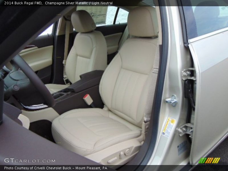 Champagne Silver Metallic / Light Neutral 2014 Buick Regal FWD