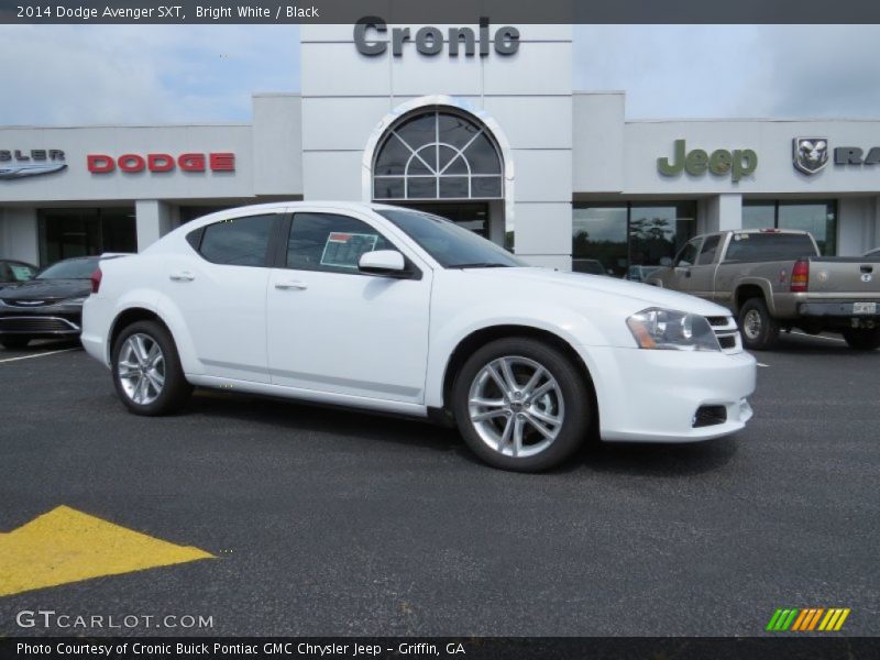 Bright White / Black 2014 Dodge Avenger SXT