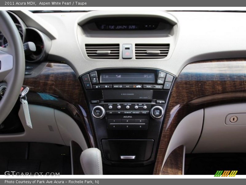 Aspen White Pearl / Taupe 2011 Acura MDX