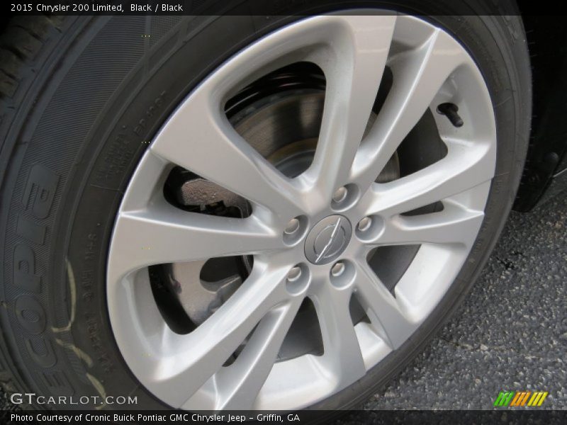 Black / Black 2015 Chrysler 200 Limited