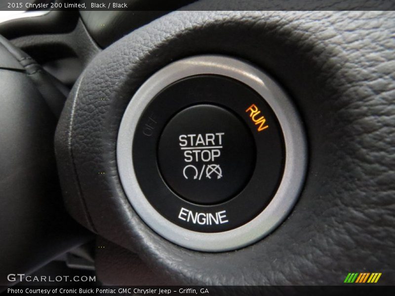 Black / Black 2015 Chrysler 200 Limited