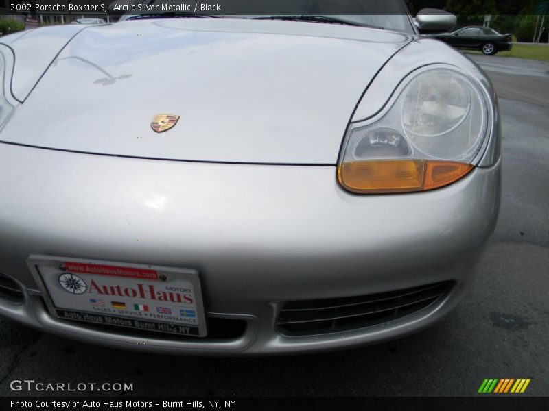 Arctic Silver Metallic / Black 2002 Porsche Boxster S