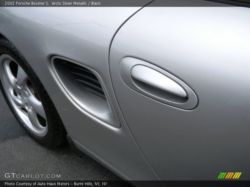 Arctic Silver Metallic / Black 2002 Porsche Boxster S