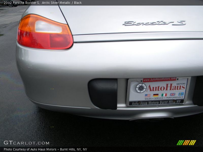 Arctic Silver Metallic / Black 2002 Porsche Boxster S