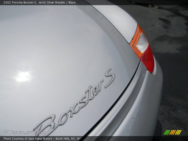 Arctic Silver Metallic / Black 2002 Porsche Boxster S