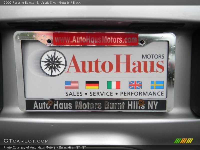 Arctic Silver Metallic / Black 2002 Porsche Boxster S
