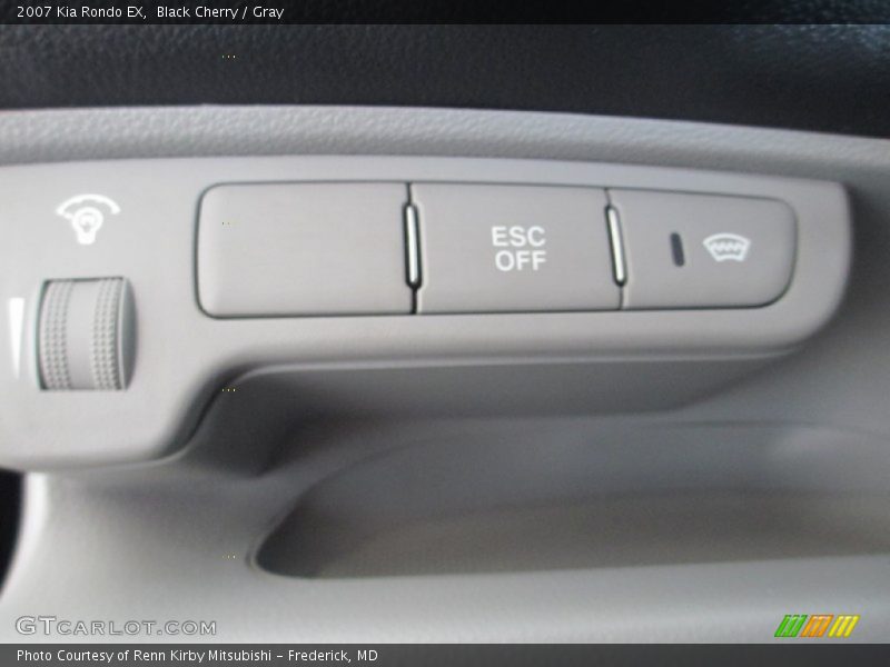 Black Cherry / Gray 2007 Kia Rondo EX