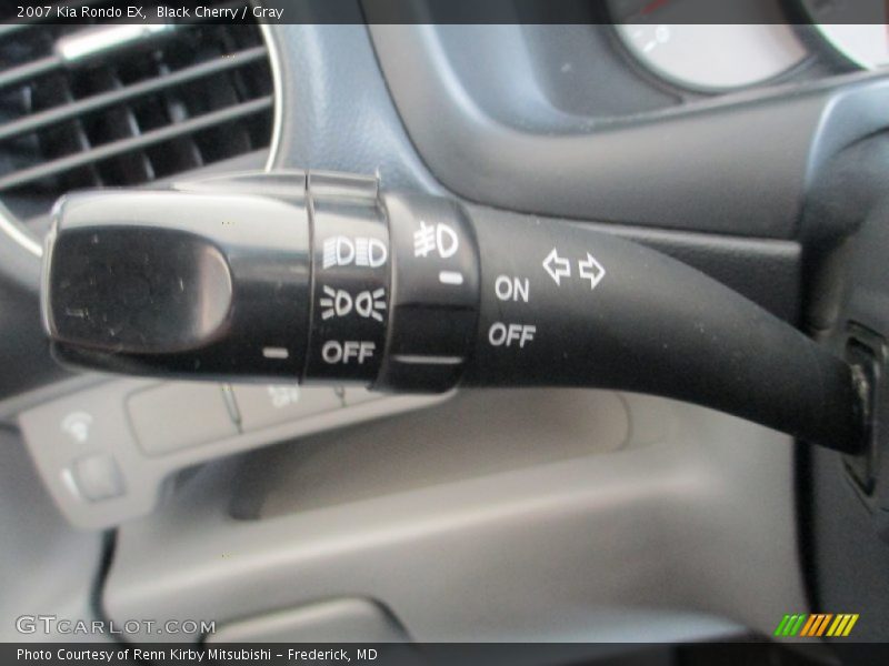 Black Cherry / Gray 2007 Kia Rondo EX