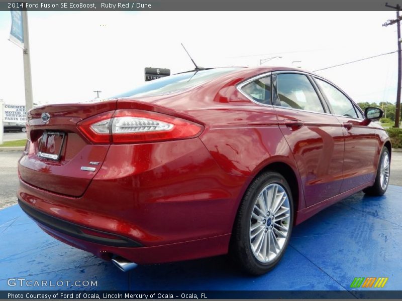 Ruby Red / Dune 2014 Ford Fusion SE EcoBoost