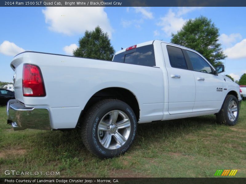 Bright White / Black/Diesel Gray 2014 Ram 1500 SLT Quad Cab