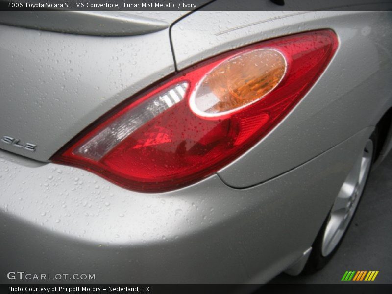 Lunar Mist Metallic / Ivory 2006 Toyota Solara SLE V6 Convertible