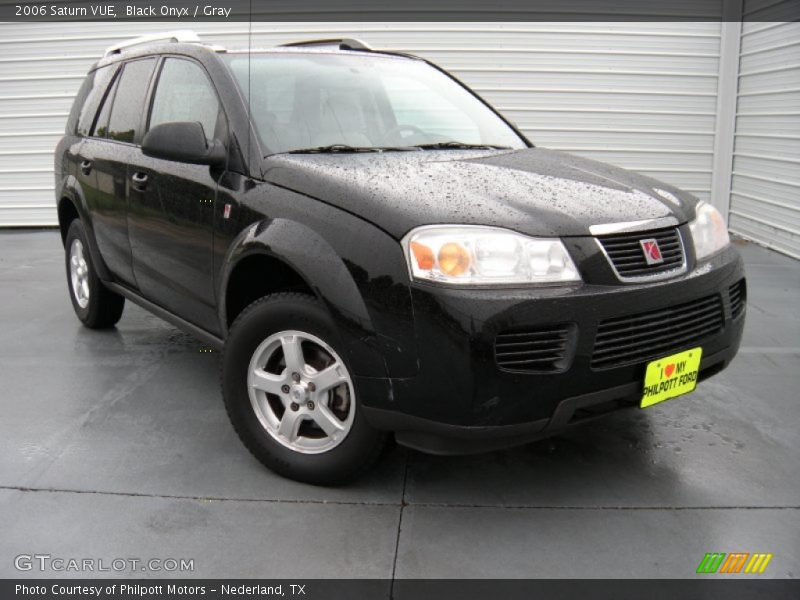 Black Onyx / Gray 2006 Saturn VUE
