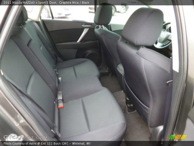 Graphite Mica / Black 2011 Mazda MAZDA3 s Sport 5 Door