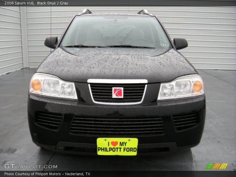 Black Onyx / Gray 2006 Saturn VUE