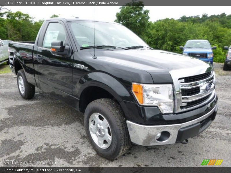 Tuxedo Black / Pale Adobe 2014 Ford F150 XLT Regular Cab 4x4