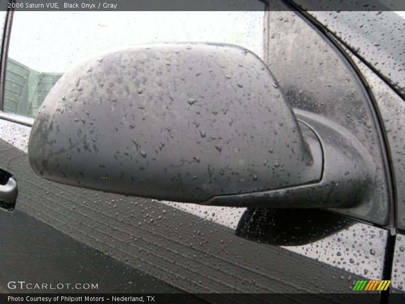 Black Onyx / Gray 2006 Saturn VUE