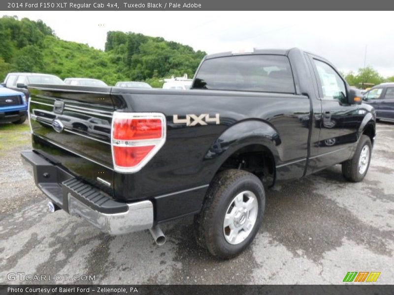 Tuxedo Black / Pale Adobe 2014 Ford F150 XLT Regular Cab 4x4