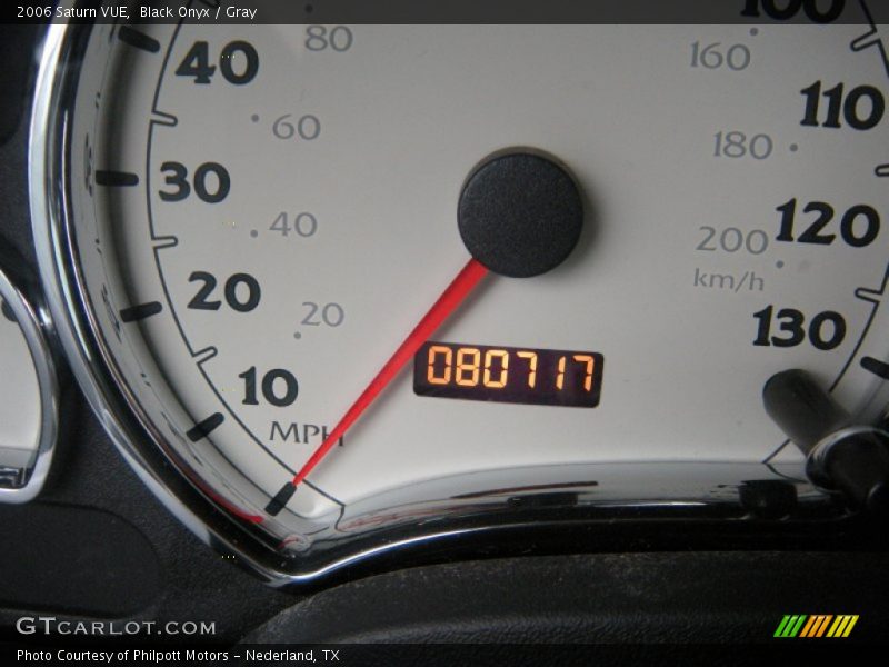 Black Onyx / Gray 2006 Saturn VUE