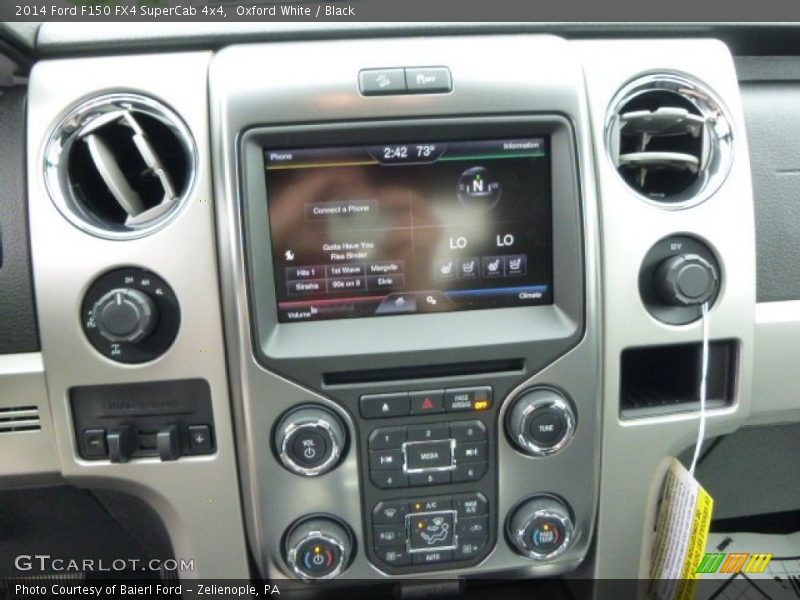 Oxford White / Black 2014 Ford F150 FX4 SuperCab 4x4