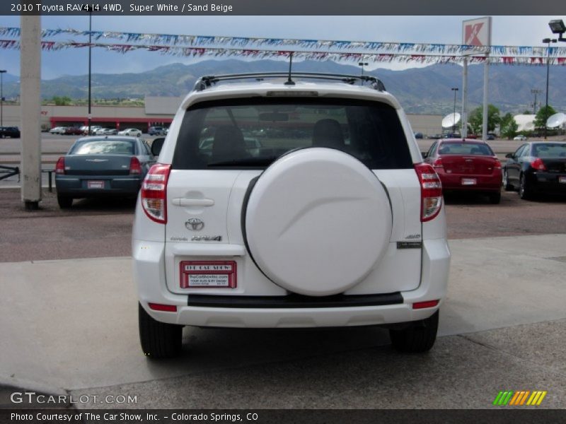 Super White / Sand Beige 2010 Toyota RAV4 I4 4WD