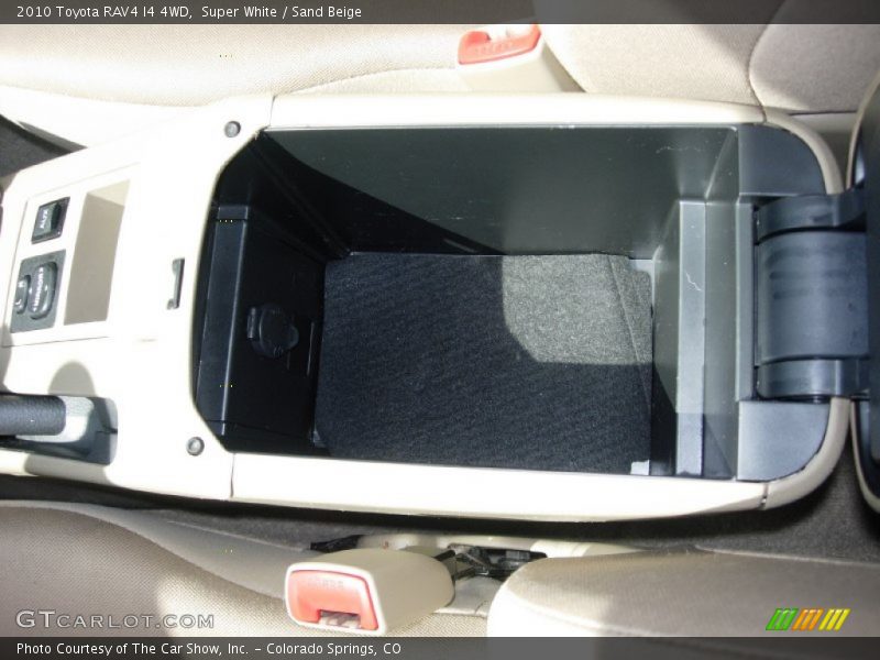 Super White / Sand Beige 2010 Toyota RAV4 I4 4WD