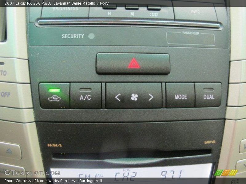 Controls of 2007 RX 350 AWD