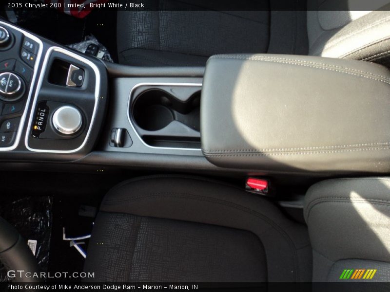 Bright White / Black 2015 Chrysler 200 Limited