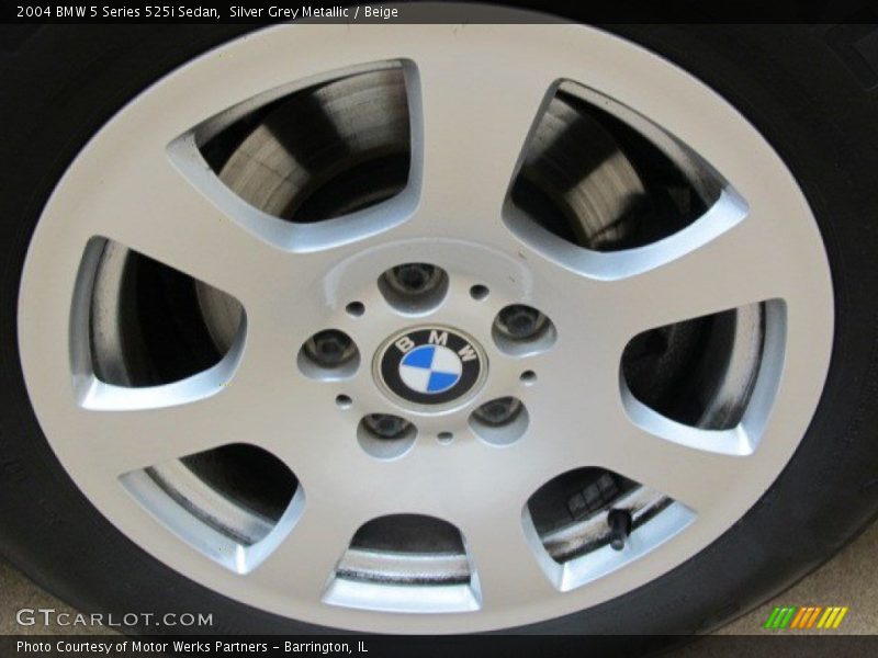 Silver Grey Metallic / Beige 2004 BMW 5 Series 525i Sedan